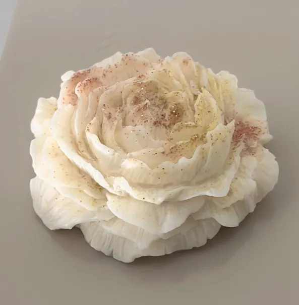 Queen Peonia